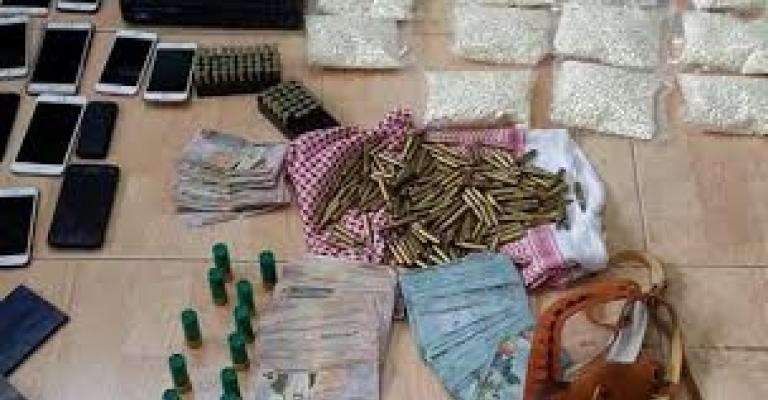 إحباط تهريب 265 ألف حبة مخدرة إحباط تهريب 265 ألف حبة مخدرة