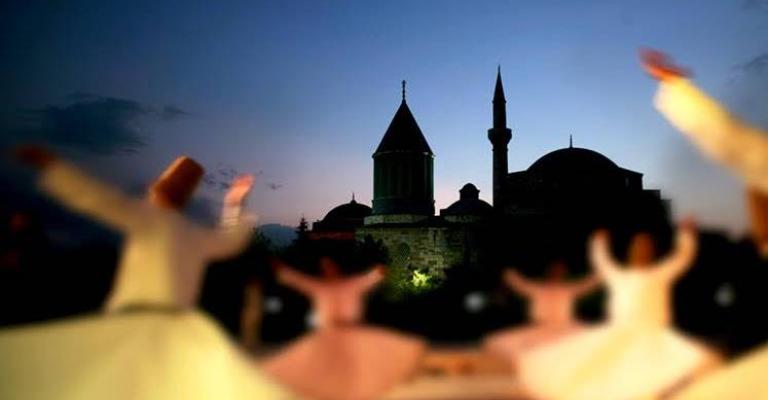 حــوار الأديـان من منظور نظريّة التجليّات الصوفيّة حــوار الأديـان من منظور نظريّة التجليّات الصوفيّة