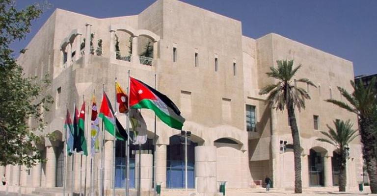 مجلس الأمانة يطالب بفضائية.. والمركز الإعلامي مقصر