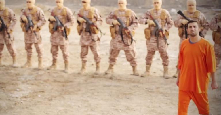 أمير منشق عن داعش: التنظيم أخطأ بإعدام الكساسبة (فيديو) أمير منشق عن داعش: التنظيم أخطأ بإعدام الكساسبة (فيديو)