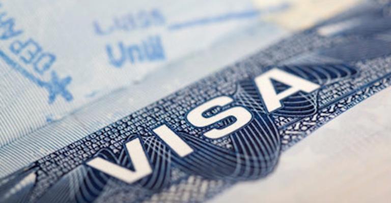 السفارة الاميركية تنفي صحة خبر متداول بالسفر لاميركا دون تأشيرة السفارة الاميركية تنفي صحة خبر متداول بالسفر لاميركا دون تأشيرة