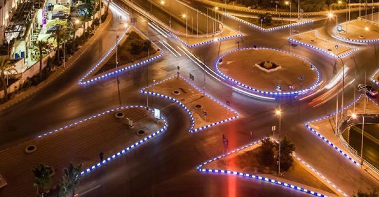 دراسة تحويل "الخامس" و"السادس" و"الواحة" لإشارات ضوئية