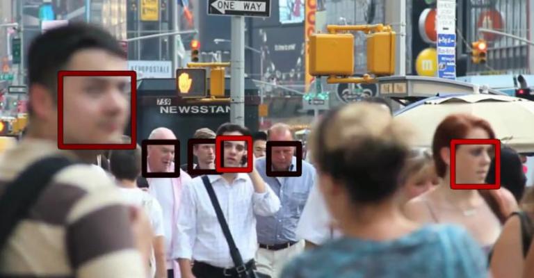 موقع روسي يخبرك بكل المعلومات عن أي شخص من صورته