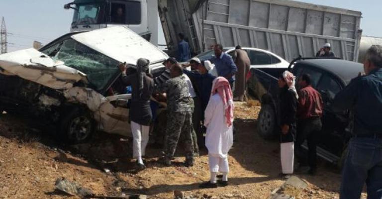 وفاة وإصابة بحادث تصادم على طريق الشيدية
