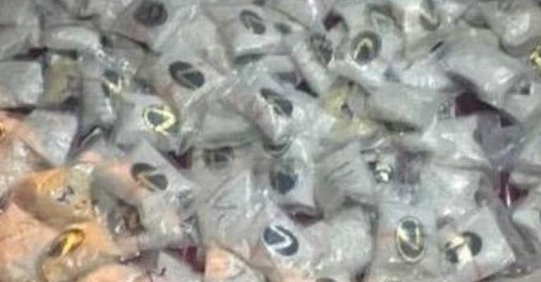 العقبة: ضبط 200 ألف حبة مخدرة العقبة: ضبط 200 ألف حبة مخدرة