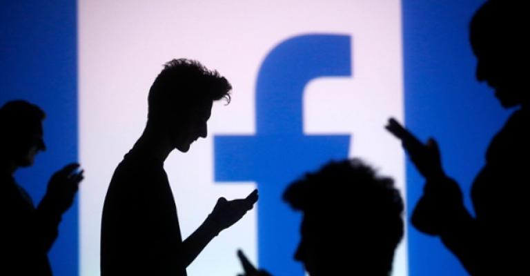 فيسبوك يتلصص على اهتماماتك فيسبوك يتلصص على اهتماماتك