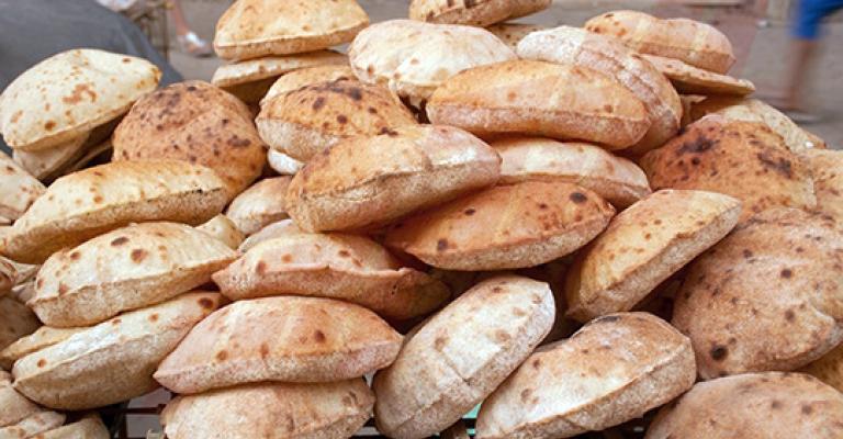 100 الف دينار غرامات المخابز والمطاحن منذ بداية العام 100 الف دينار غرامات المخابز والمطاحن منذ بداية العام