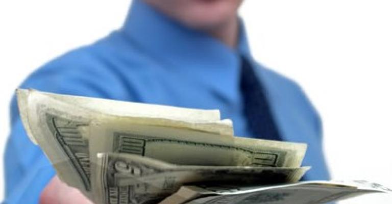 حماية المستهلك: القروض التمويلية غير مدروسة حماية المستهلك: القروض التمويلية غير مدروسة