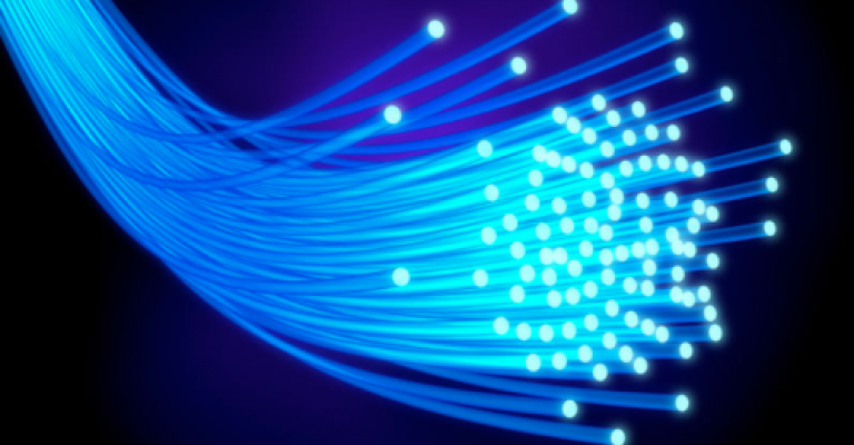 "تنظيم الاتصالات" تنشىء قاعدة بيانات مركزية لشبكة الألياف الضوئية "تنظيم الاتصالات" تنشىء قاعدة بيانات مركزية لشبكة الألياف الضوئية