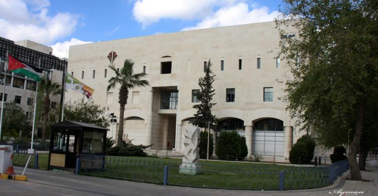 الأمانة تصدر قرارات حول مواقف السيارات بالمناطق السكنية الأمانة تصدر قرارات حول مواقف السيارات بالمناطق السكنية