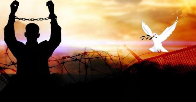 اليوم الأول.. بدء معركة "الـحـرية والـكـرامـة"