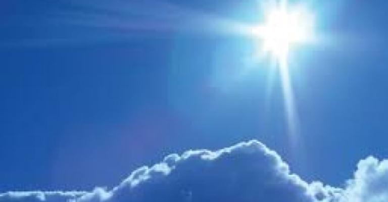 أجواء مشمسة والعظمى في عمان 32 درجة