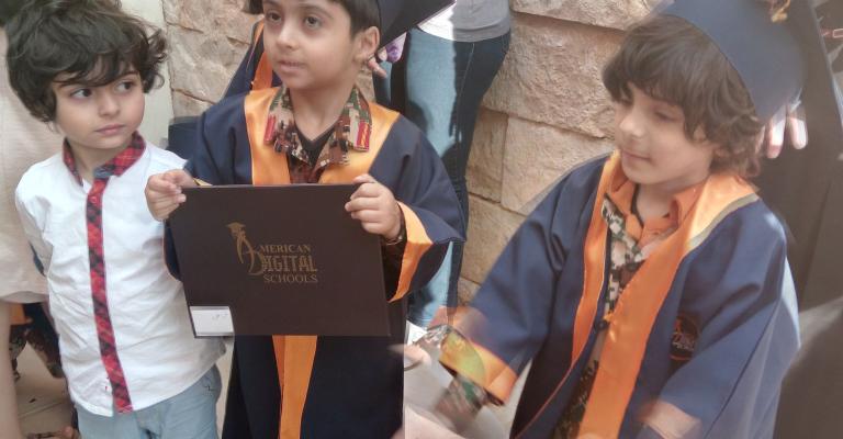 الأمريكية الرقمية ..تخرج الفوج الرابع من طلبة الروضة