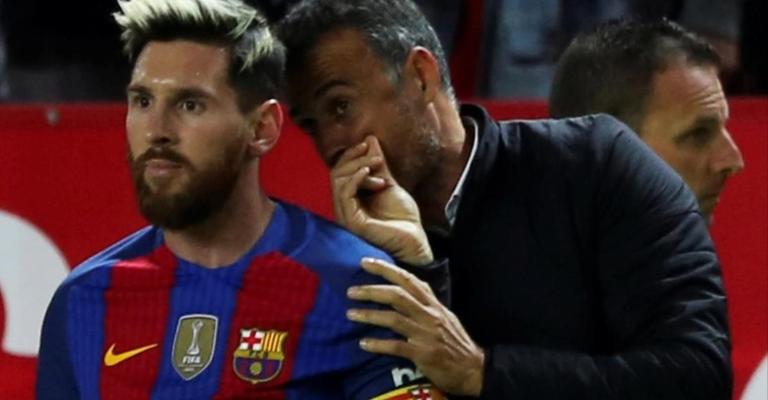 إنريكي: ميسي باقٍ في برشلونة لسنوات طويلة