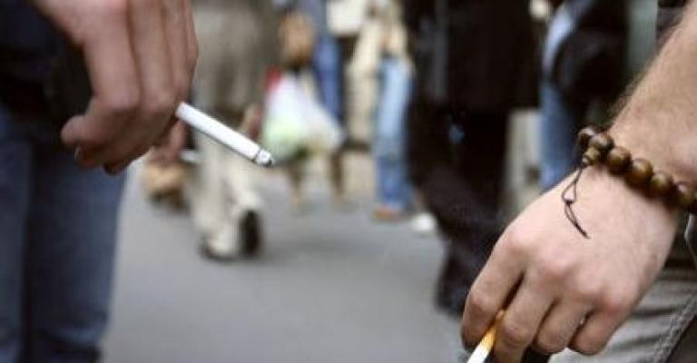 غياب حظر التدخين في الأماكن العامة يدفع لتفعيل القانون غياب حظر التدخين في الأماكن العامة يدفع لتفعيل القانون