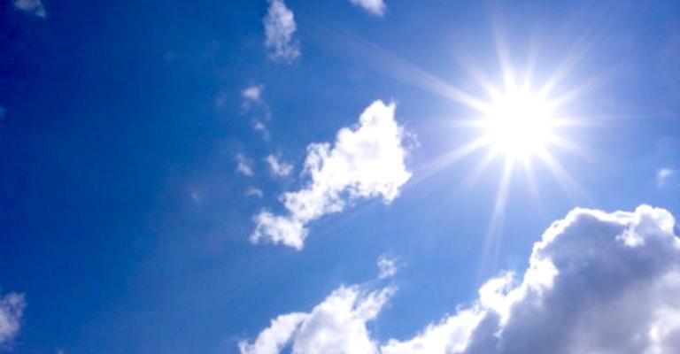 ارتفاع على الحرارة والعظمى في عمان 28 درجة