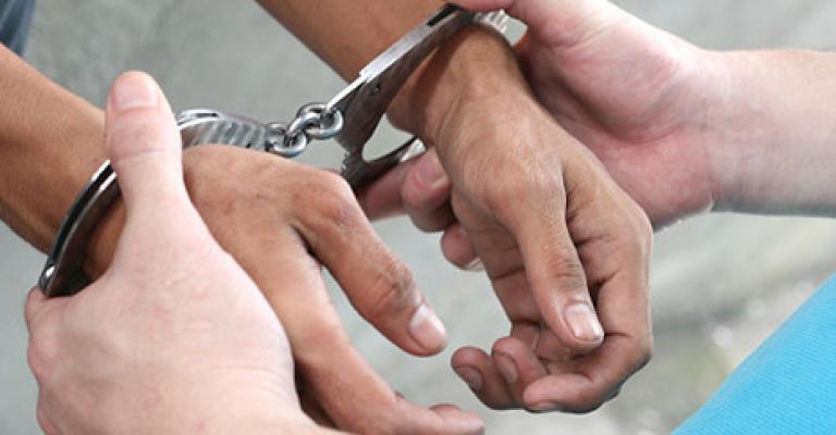 القبض على 3 أشخاص امتهنوا افتعال حوادث السير القبض على 3 أشخاص امتهنوا افتعال حوادث السير