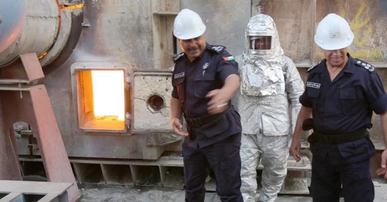 إتلاف كميات كبيرة من المخدرات