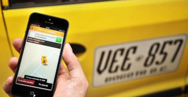 25 شركة تتقدم لترخيص تطبيقات التكسي