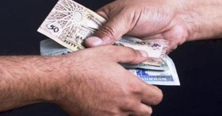 القبض على شخصين يقومان بشراء أصوات في سحاب