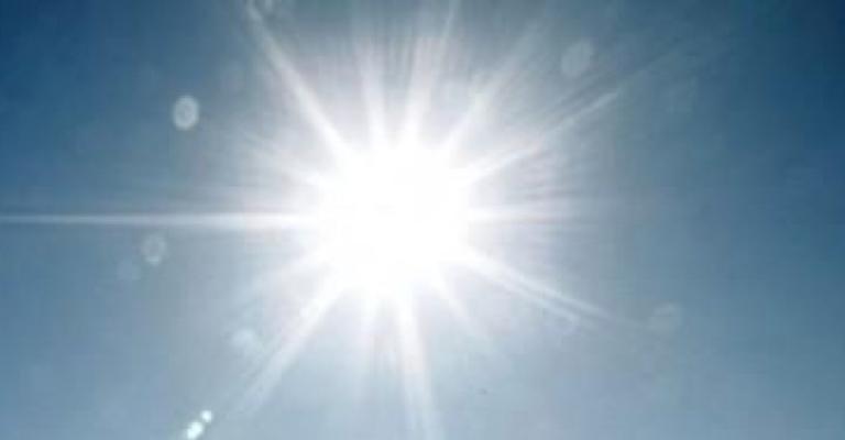 أجواء حارة والعظمى في عمان 32 درجة