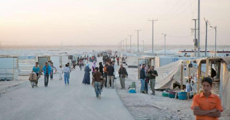 مكتب لتشغيل السوريين في الزعتري