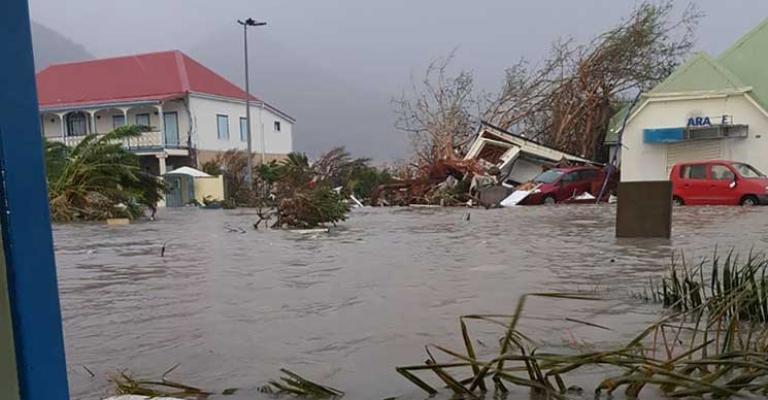 طائرة لإخلاء أردنيين من جزيرة سان مارتن في الكاريبي طائرة لإخلاء أردنيين من جزيرة سان مارتن في الكاريبي