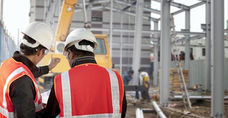 العاملون في الإنشاءات: نظام الأبنية ضربة للقطاع