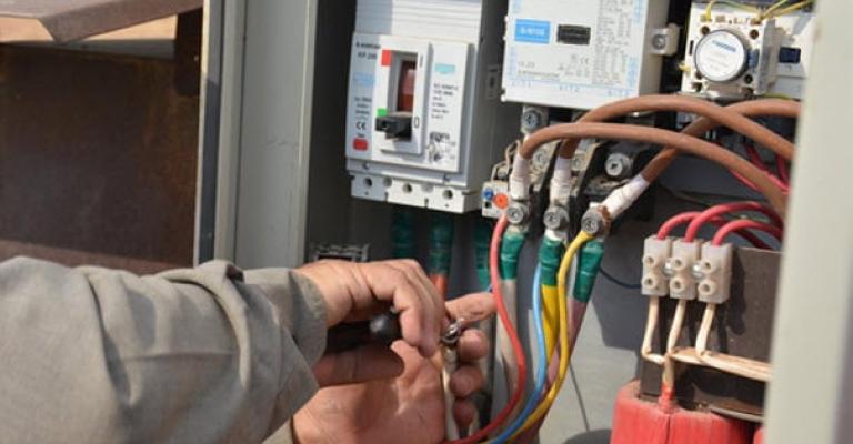 الحياري: ضبط 17289 حالة سرقة كهرباء في تسعة شهور