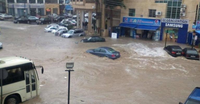 الامانة ترصد 10 مليون دينار لصيانة مناهل تصريف مياه الأمطار