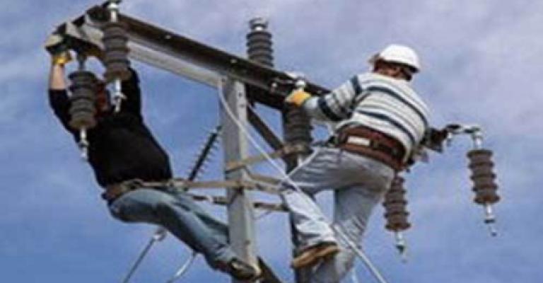 " للعاملين بالكهرباء" تستنكر فصل ستة عمال في شركة التوليد " للعاملين بالكهرباء" تستنكر فصل ستة عمال في شركة التوليد