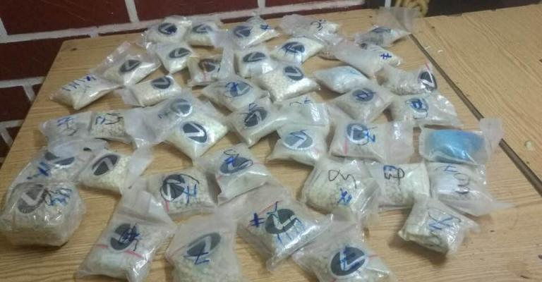 ضبط قضايا اتجار وتهريب مخدرات ضبط قضايا اتجار وتهريب مخدرات