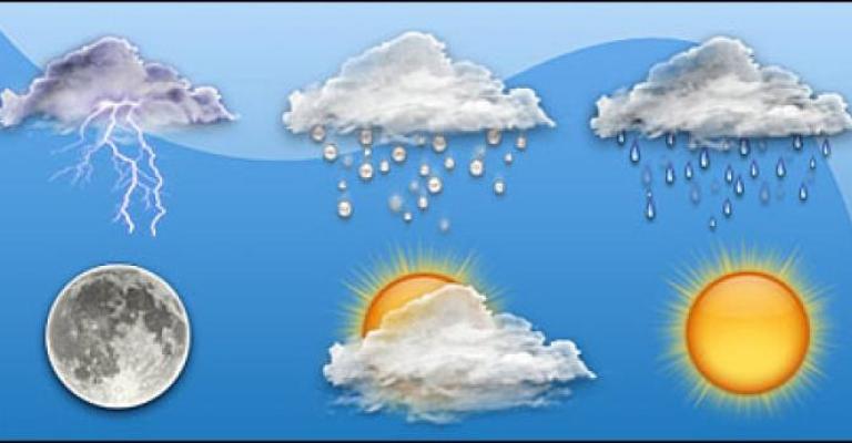 طقس معتدل اليوم وكتلة هوائية باردة الاربعاء