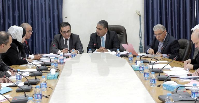 قانونية النواب تقر "العقوبات"