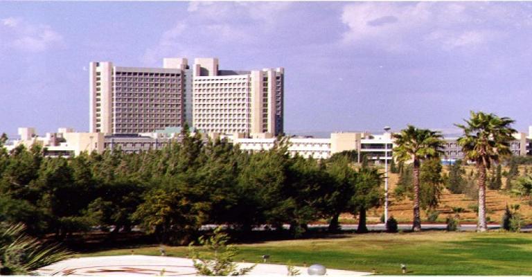 وفاة اربعيني بانفلونزا H1N1 في مستشفى الملك المؤسس وفاة اربعيني بانفلونزا H1N1 في مستشفى الملك المؤسس