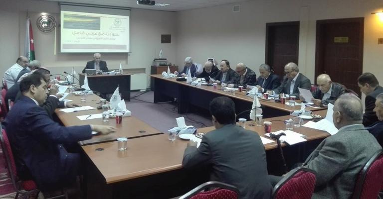 منتدون يبحثون سبل مواجهة القرار الأمريكي محلياً وفلسطينياً وعربياً منتدون يبحثون سبل مواجهة القرار الأمريكي محلياً وفلسطينياً وعربياً