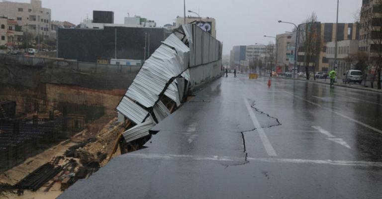 تحويلات مرورية لشارع وصفي التل