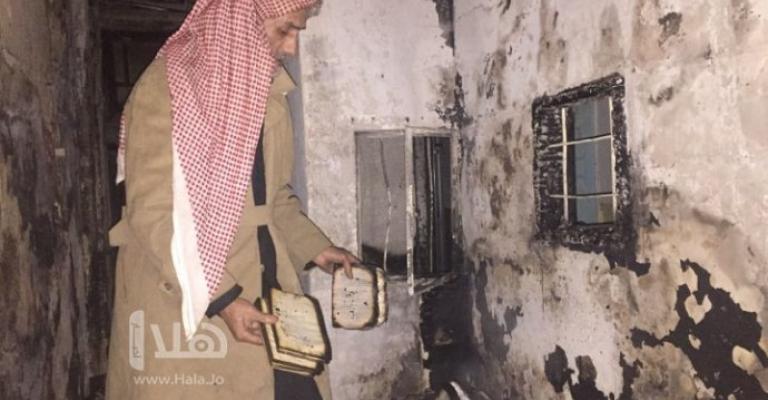 الملك يأمر بمساعدة مالية لمكتبة الجاحظ