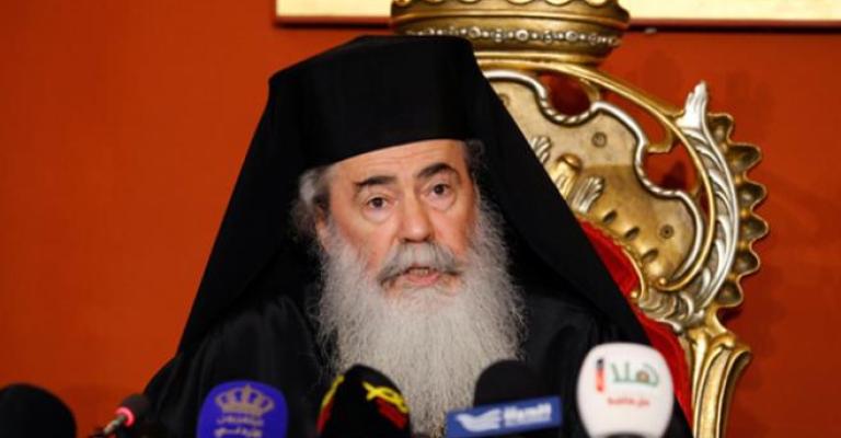 ثيوفيلوس يعلن مقاطعته لبلدية القدس