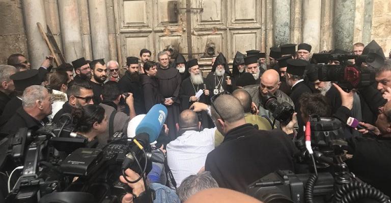 إغلاق كنيسة القيامة احتجاجا على الممارسات الإسرائيلية إغلاق كنيسة القيامة احتجاجا على الممارسات الإسرائيلية