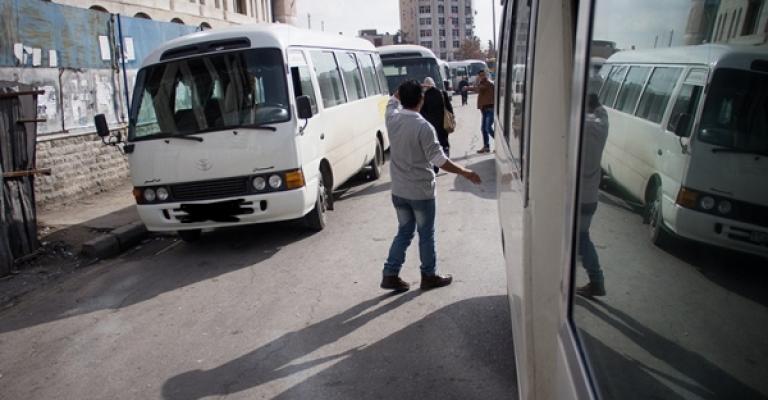 تجارة بيع الركاب تنشط في خطوط النقل