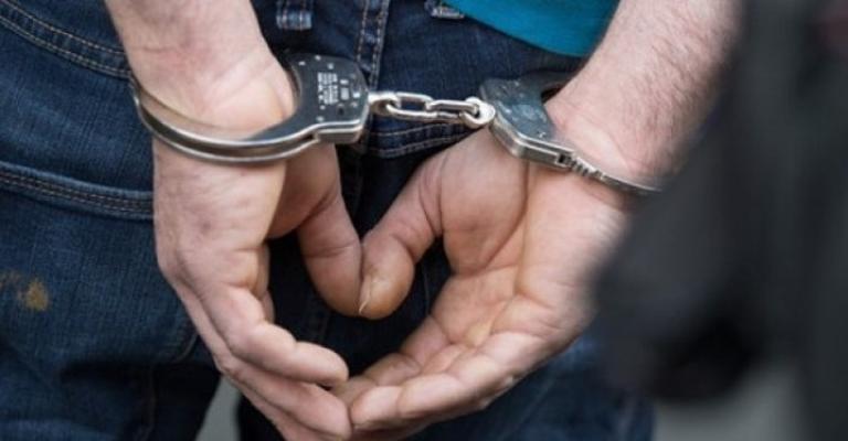 القبض على سارقين في البلقاء وعمان القبض على سارقين في البلقاء وعمان