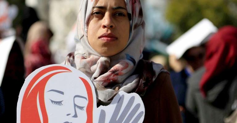 النهوض بحقوق النساء ضحايا العنف في قطاع القضاء