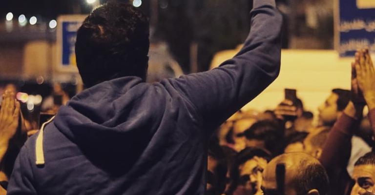 استمرار المسيرات احتجاجية ضد الحكومة استمرار المسيرات احتجاجية ضد الحكومة