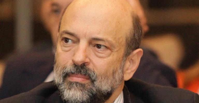 ماذا قال الرزاز لشاب أردني يفكر بالهجرة؟ ماذا قال الرزاز لشاب أردني يفكر بالهجرة؟