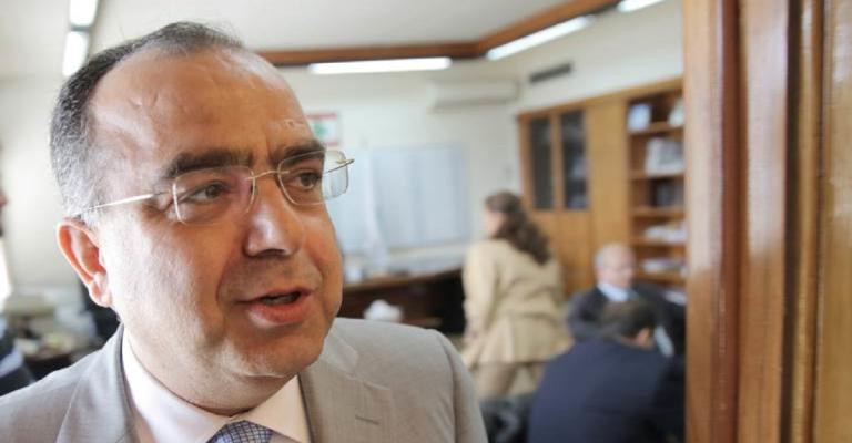 الشعوب المنافقه لاتنجوا من الغرق الشعوب المنافقه لاتنجوا من الغرق