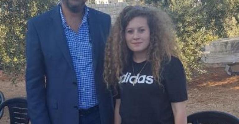 النائب طارق خوري يلتقي بعهد التميمي وهذا ما قاله عنها! النائب طارق خوري يلتقي بعهد التميمي وهذا ما قاله عنها!