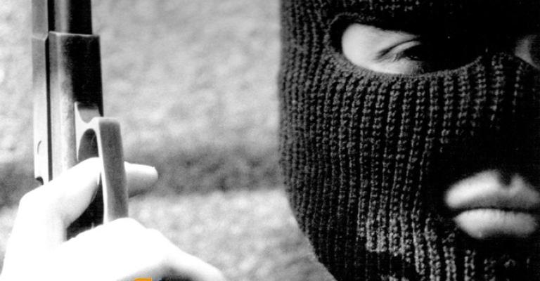 العملية الإرهابية في الفحيص والسلط.. تقدم في الأداء الإعلامي العملية الإرهابية في الفحيص والسلط.. تقدم في الأداء الإعلامي