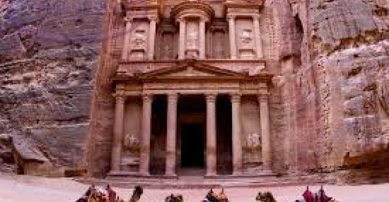 3 مليارات دولار الدخل السياحي للمملكة لنهاية تموز 3 مليارات دولار الدخل السياحي للمملكة لنهاية تموز