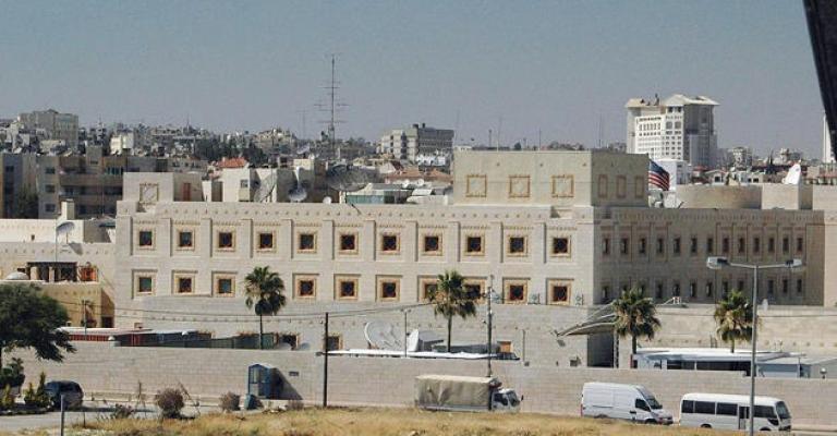 السفارة الأمريكية في عمان: نموذج الأونروا غير قابل للاستدامة